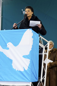 Friedensdemonstration vor dem Brandenburger Tor in Berlin