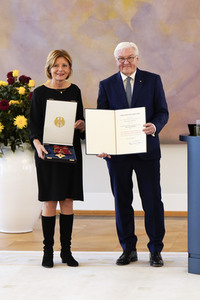 Verleihung des Verdienstordens der Bundesrepublik Deutschland an Ministerpräsidentinnen und Ministerpräsidenten in Berlin