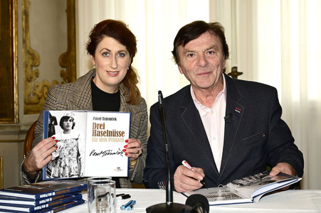 Lesung und Signierstunde mit Pavel Travnicek in Moritzburg