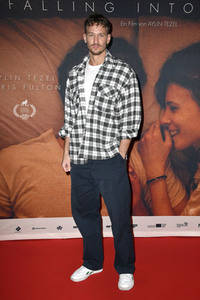 Filmpremiere 'Falling Into Place' in Berlin