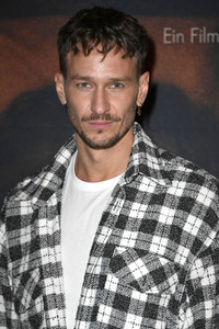 Filmpremiere 'Falling Into Place' in Berlin