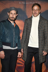 Filmpremiere 'Falling Into Place' in Berlin