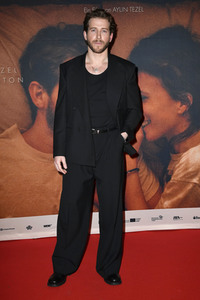 Filmpremiere 'Falling Into Place' in Berlin