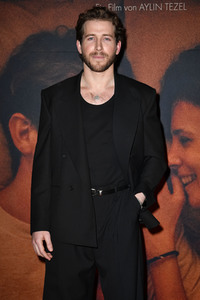Filmpremiere 'Falling Into Place' in Berlin