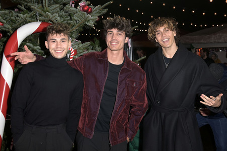 LeGer by Lena Gercke Holly Jolly Christmas Party in Berlin