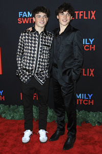 Filmpremiere 'Family Switch' in Los Angeles