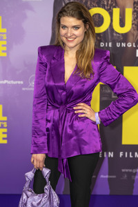 Filmpremiere 'Girl You Know It's True' in München