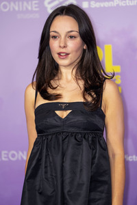 Filmpremiere 'Girl You Know It's True' in München