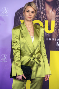 Filmpremiere 'Girl You Know It's True' in München