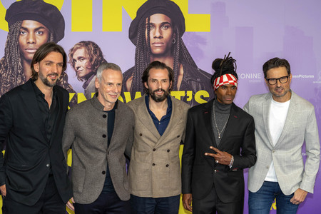 Filmpremiere 'Girl You Know It's True' in München