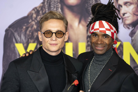 Filmpremiere 'Girl You Know It's True' in München
