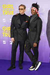 Filmpremiere 'Girl You Know It's True' in München