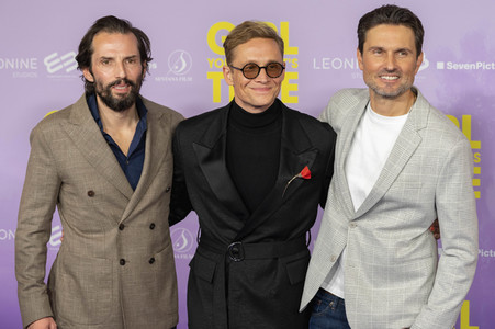 Filmpremiere 'Girl You Know It's True' in München