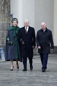 König Philippe und Königin Mathilde von Belgien am Brandenburger Tor in Berlin