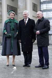 König Philippe und Königin Mathilde von Belgien am Brandenburger Tor in Berlin