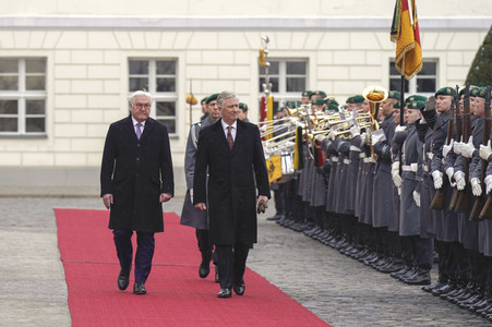 Begrüßung von König Philippe und Königin Mathilde von Belgien mit militärischen Ehren in Berlin