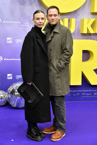 Filmpremiere 'Girl You Know It's True' in Berlin