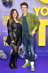 Filmpremiere 'Girl You Know It's True' in Berlin