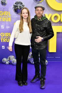Filmpremiere 'Girl You Know It's True' in Berlin