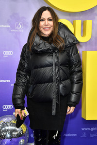 Filmpremiere 'Girl You Know It's True' in Berlin