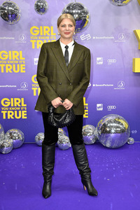 Filmpremiere 'Girl You Know It's True' in Berlin