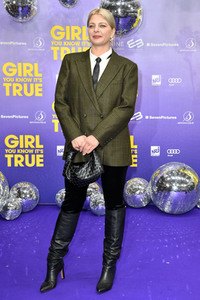 Filmpremiere 'Girl You Know It's True' in Berlin