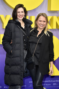 Filmpremiere 'Girl You Know It's True' in Berlin