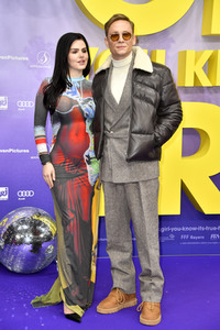 Filmpremiere 'Girl You Know It's True' in Berlin