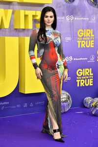 Filmpremiere 'Girl You Know It's True' in Berlin