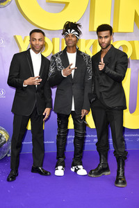 Filmpremiere 'Girl You Know It's True' in Berlin