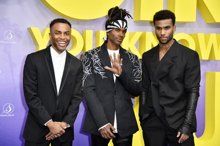 Filmpremiere 'Girl You Know It's True' in Berlin