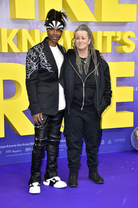 Filmpremiere 'Girl You Know It's True' in Berlin