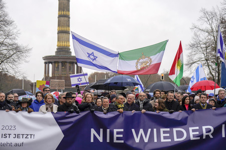 Solidaritätskundgebung 'Nie Wieder Ist Jetzt! - Deutschland steht auf' in Berlin
