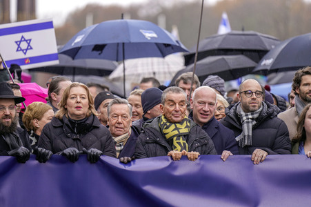 Solidaritätskundgebung 'Nie Wieder Ist Jetzt! - Deutschland steht auf' in Berlin