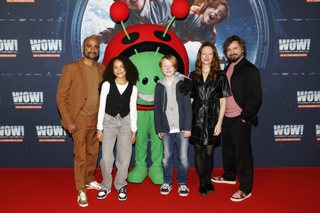 Filmpremiere 'Wow! Nachricht aus dem All' in Köln