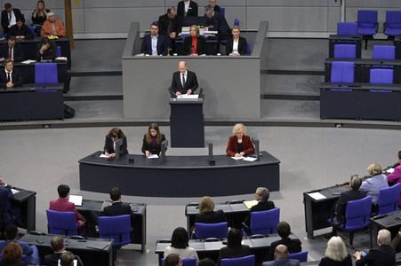 143. Sitzung des Deutschen Bundestages in Berlin