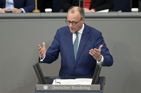 143. Sitzung des Deutschen Bundestages in Berlin