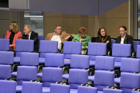 143. Sitzung des Deutschen Bundestages in Berlin