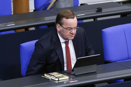 143. Sitzung des Deutschen Bundestages in Berlin
