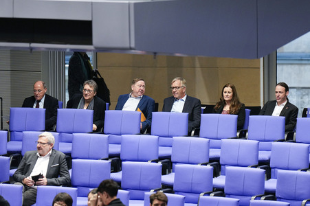 143. Sitzung des Deutschen Bundestages in Berlin