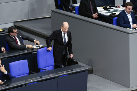 143. Sitzung des Deutschen Bundestages in Berlin