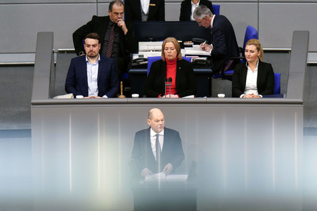 143. Sitzung des Deutschen Bundestages in Berlin