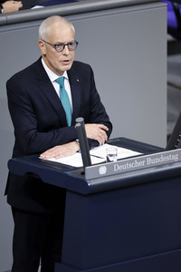 144. Sitzung des Deutschen Bundestages in Berlin