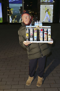 Otto Waalkes bei der Eröffnung der Lichtspiele am Global Gate in Hamburg