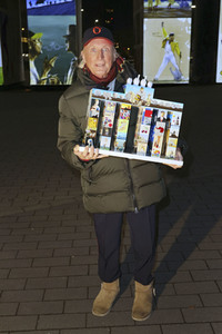 Otto Waalkes bei der Eröffnung der Lichtspiele am Global Gate in Hamburg