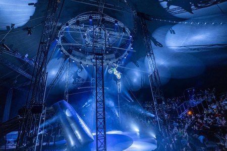 Weihnachstshow von Circus FlicFlac in Erfurt