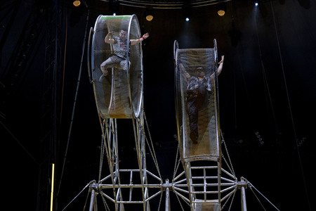 Weihnachstshow von Circus FlicFlac in Erfurt