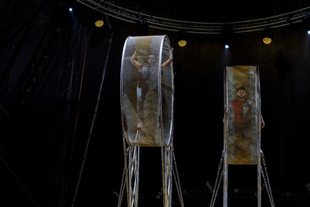 Weihnachstshow von Circus FlicFlac in Erfurt