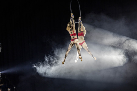Weihnachstshow von Circus FlicFlac in Erfurt