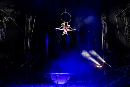 Weihnachstshow von Circus FlicFlac in Erfurt